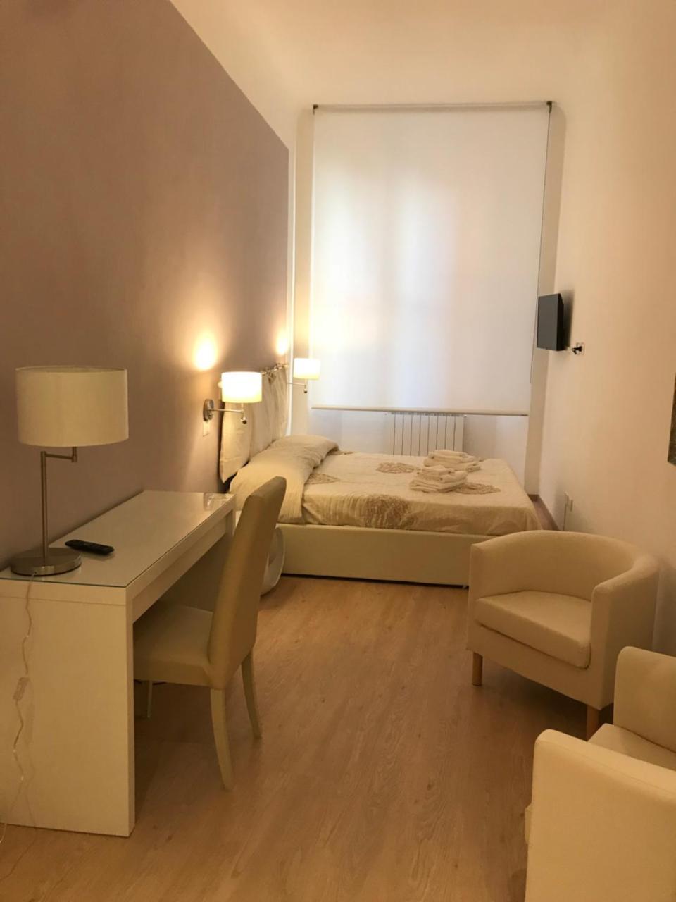 Sallustio Rooms - Rooms Only Siena Bagian luar foto