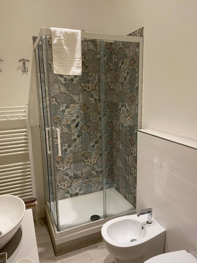 Sallustio Rooms - Rooms Only Siena Bagian luar foto